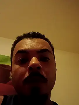 Snapshot of principebaiano chatting on May 4, 1:23 am principebaiano online show from May 4, 1:23 am