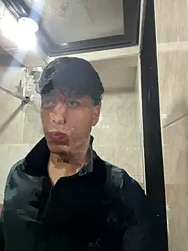 Snapshot of nico_herrera__ chatting on June 28, 11:22 pm nico herrera online show from June 28, 11:22 pm