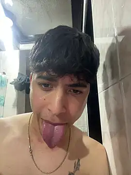 Snapshot of nico_herrera__ chatting on July 2, 11:55 pm nico herrera online show from July 2, 11:55 pm