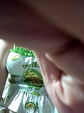 Snapshot of Vily-lonely chatting on April 28, 6:18 am Vily-lonely online show from April 28, 6:18 am