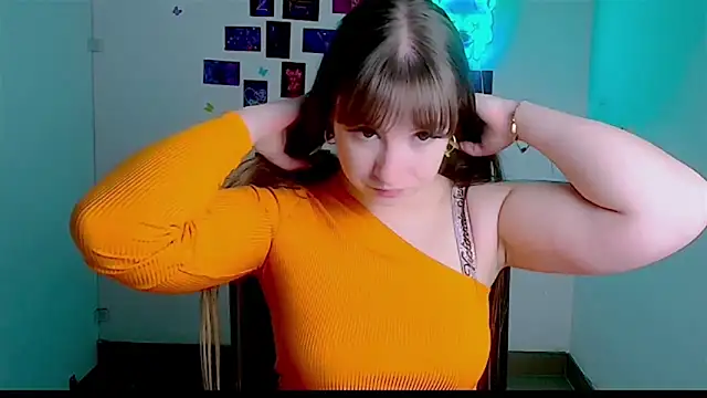 Tiffani Angel online show from May 5, 5:37 am
