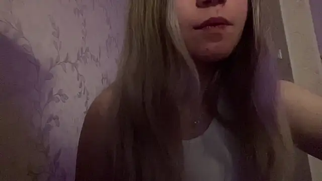 Snapshot of IreneOrbison chatting on March 30, 3:35 pm IreneOrbison online show from March 30, 3:35 pm