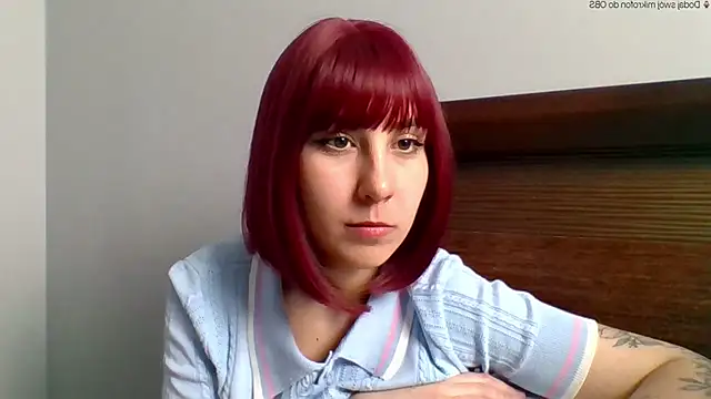 ZaraHotTeen online show from May 11, 4:04 pm