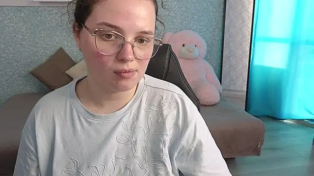 Snapshot of SofiDreamm chatting on July 19, 3:16 pm SofiDreamm online show from July 19, 3:16 pm