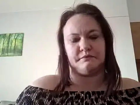 OpheliaMilf online show from April 21, 6:20 am