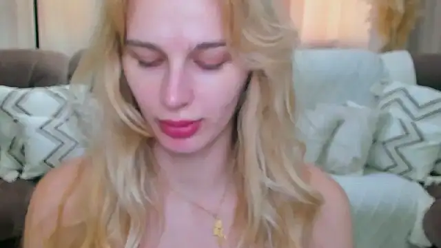 blonde  flirt online show from April 30, 11:38 am