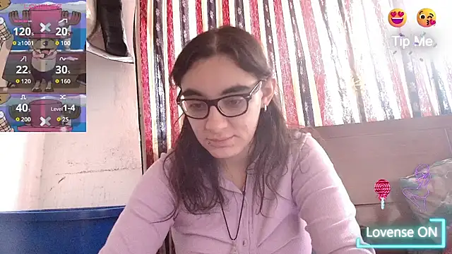 Snapshot of Ellaa_honey chatting on June 27, 3:28 pm Ellaa honey online show from June 27, 3:28 pm