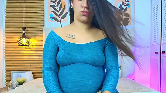 Lunaa Rossee online show from April 20, 1:03 pm