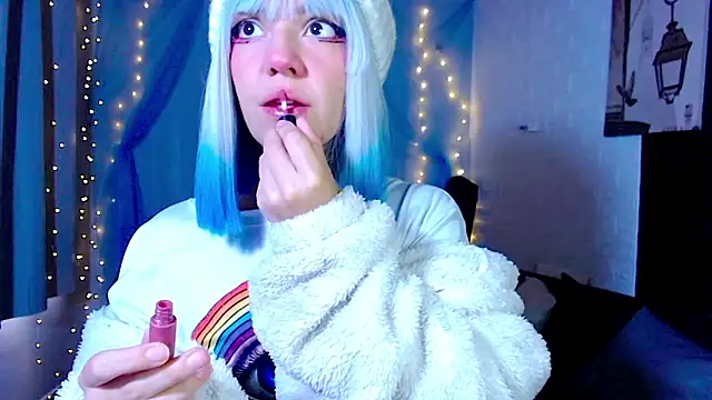 LannieGonzales online show from April 28, 12:32 pm