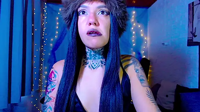 LannieGonzales online show from May 8, 12:43 pm