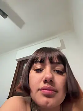 Abrildqquino online show from May 15, 11:34 pm