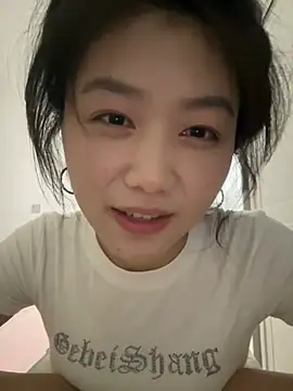 Shanshan 1267 online show from June 9, 1:34 pm