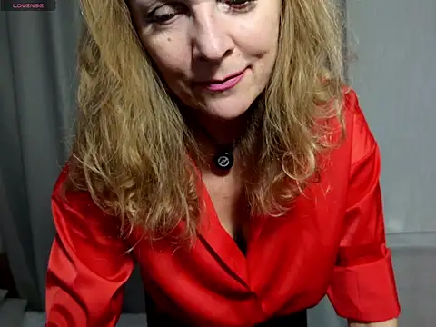 verywetforyou online show from July 7, 12:20 pm