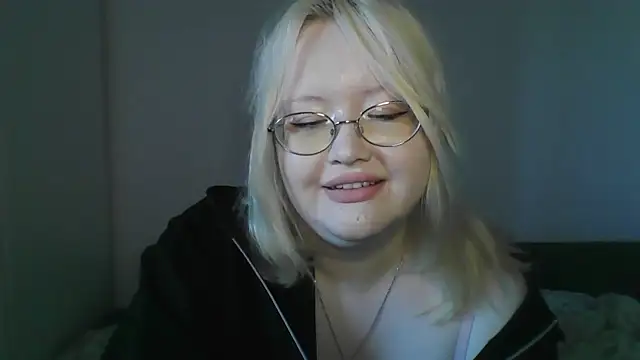Elayne Sweet online show from April 27, 6:11 am