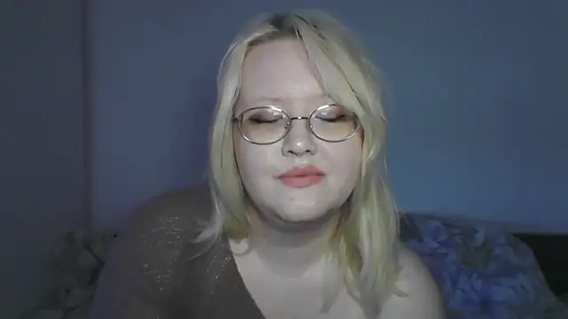 Elayne Sweet online show from May 10, 6:07 am