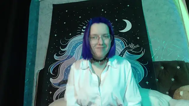 little chappy online show from April 23, 12:40 pm