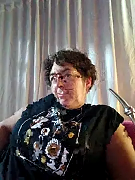 Snapshot of relaxnamaste chatting on April 12, 4:06 am relaxnamaste online show from April 12, 4:06 am