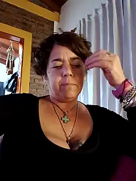 Snapshot of relaxnamaste chatting on April 22, 2:47 am relaxnamaste online show from April 22, 2:47 am
