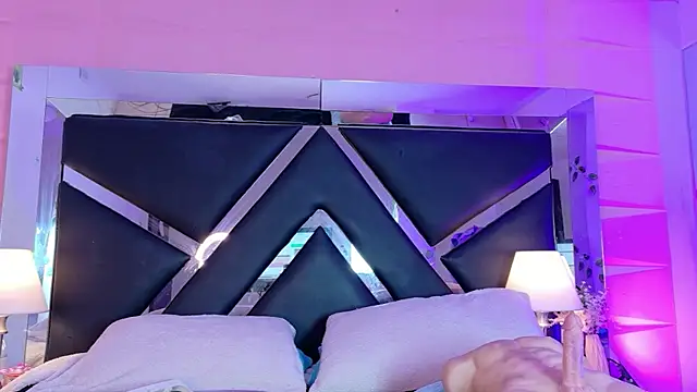 Veronica Nasty  online show from May 7, 7:08 pm
