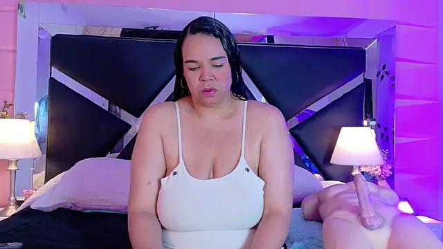 Snapshot of Veronica_Nasty_ chatting on June 26, 7:51 pm Veronica Nasty online show from June 26, 7:51 pm