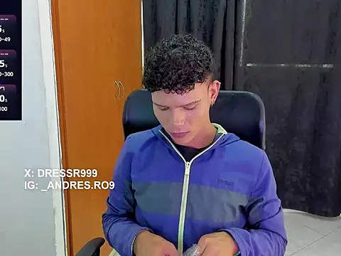 sebascuterouss online show from May 6, 1:38 pm