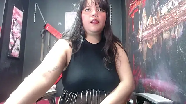 ScarletVibe online show from April 1, 4:59 pm