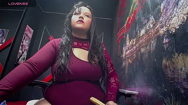 ScarletVibe online show from May 1, 5:17 pm