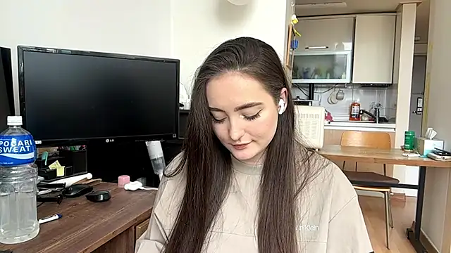 Marry Stritteded online show from April 4, 2:10 am