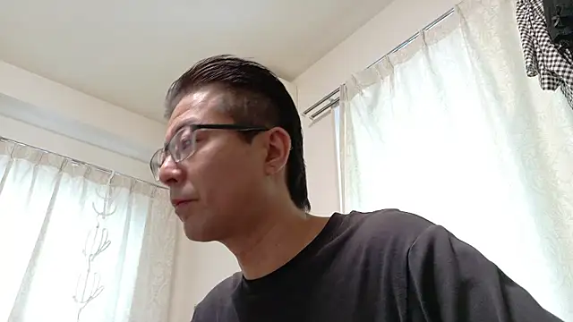 zakochin1106 online show from May 21, 5:14 am