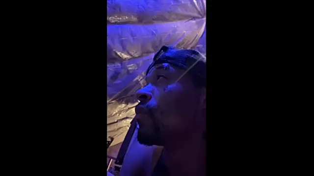 JRNBLU44 online show from April 29, 6:17 am