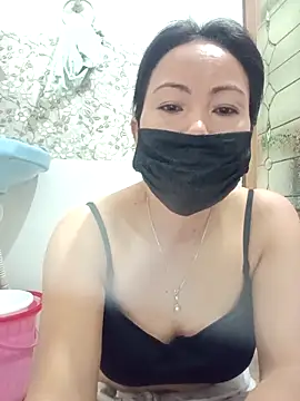 Bristy BigBoobs online show from April 5, 4:04 pm