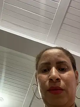 Katiuscavega online show from May 2, 1:32 am