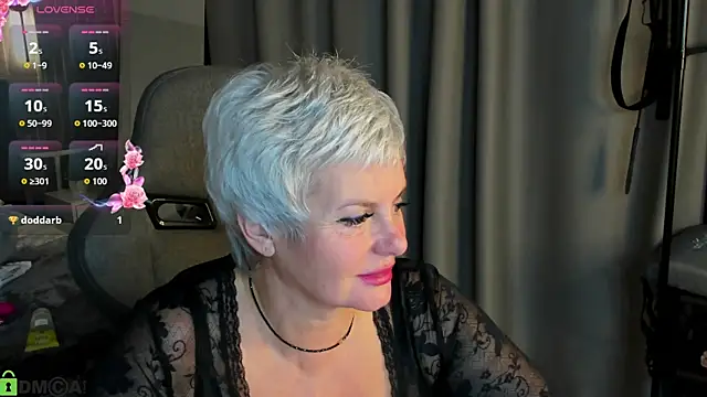 Linda Zef1r online show from May 16, 2:30 am
