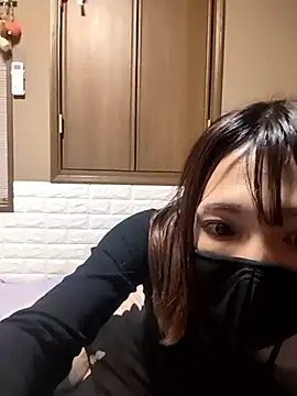 mikuchi1019 online show from May 2, 10:26 pm