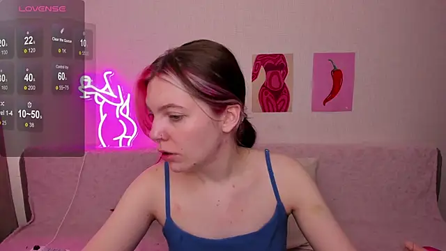 Marie Reyess online show from May 1, 5:34 am