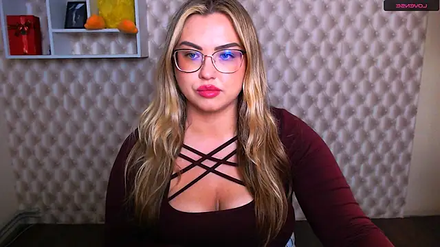AminaSoul  online show from May 15, 12:45 pm