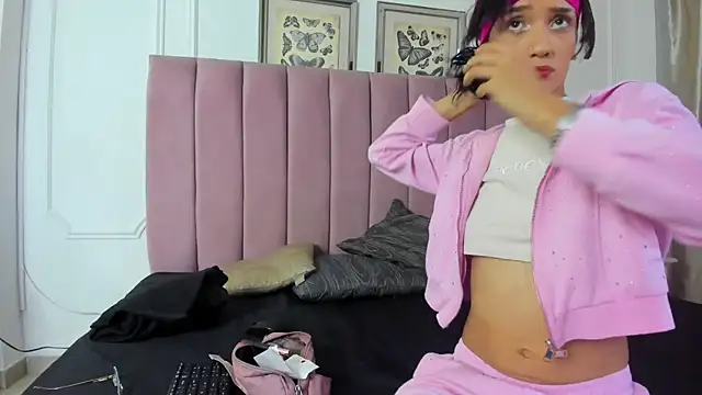 Alexa fox669 online show from June 25, 1:26 pm