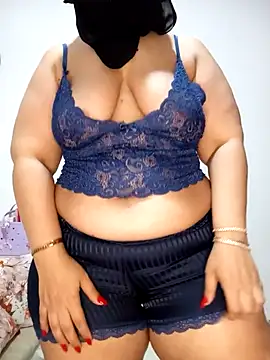 Snapshot of Sexy_yassimna chatting on May 10, 11:54 pm Sexy yassimna online show from May 10, 11:54 pm