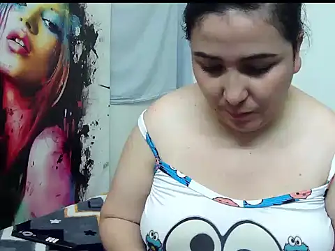 ZoeThorner online show from April 16, 12:17 pm