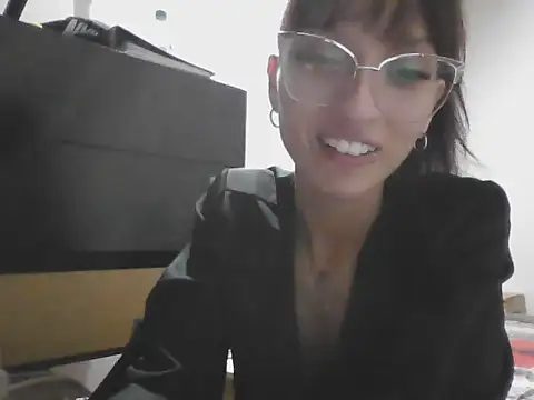 foxy jaz7 online show from April 5, 4:31 am