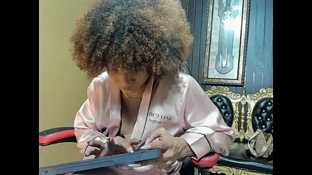 Sharlotte Jones online show from May 20, 11:38 am