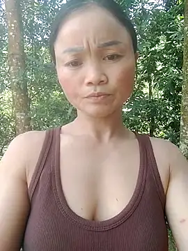 Tieuvy122 online show from May 5, 5:59 am