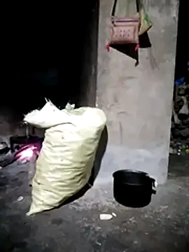 Snapshot of Tieuvy122 chatting on June 17, 11:05 pm Tieuvy122 online show from June 17, 11:05 pm
