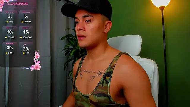 danny smith24 online show from April 19, 1:27 am