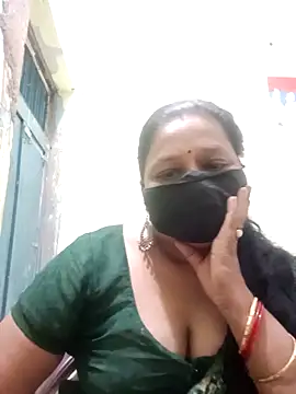 PINKI 024 online show from April 27, 6:00 am
