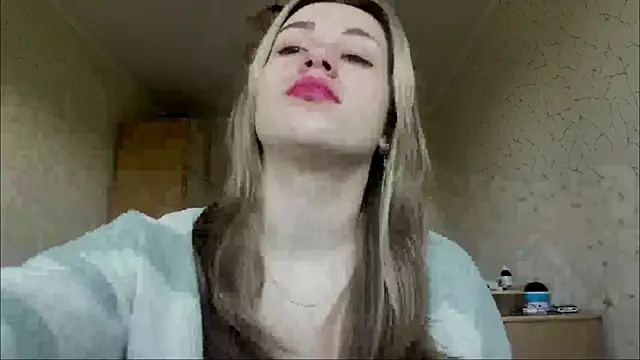 SpringSummers online show from May 15, 7:37 am