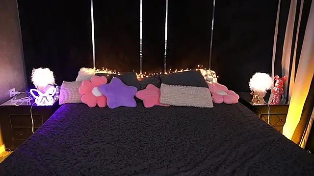 BabyLumi online show from June 18, 1:26 pm