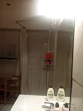 Lolaa92i online show from April 12, 4:01 pm