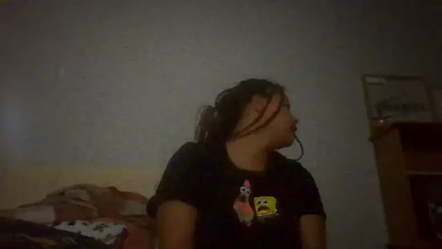 madzbailey online show from April 4, 9:07 am