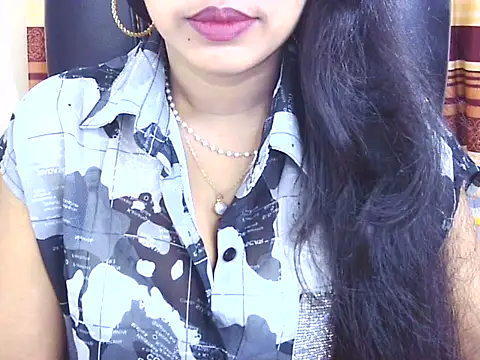 Noor Zarin online show from May 6, 6:24 pm